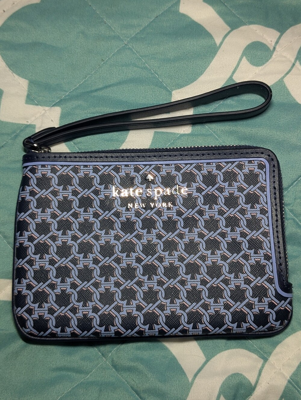 Kate Spade New York Navy & Light Blue Wristlet Nwt